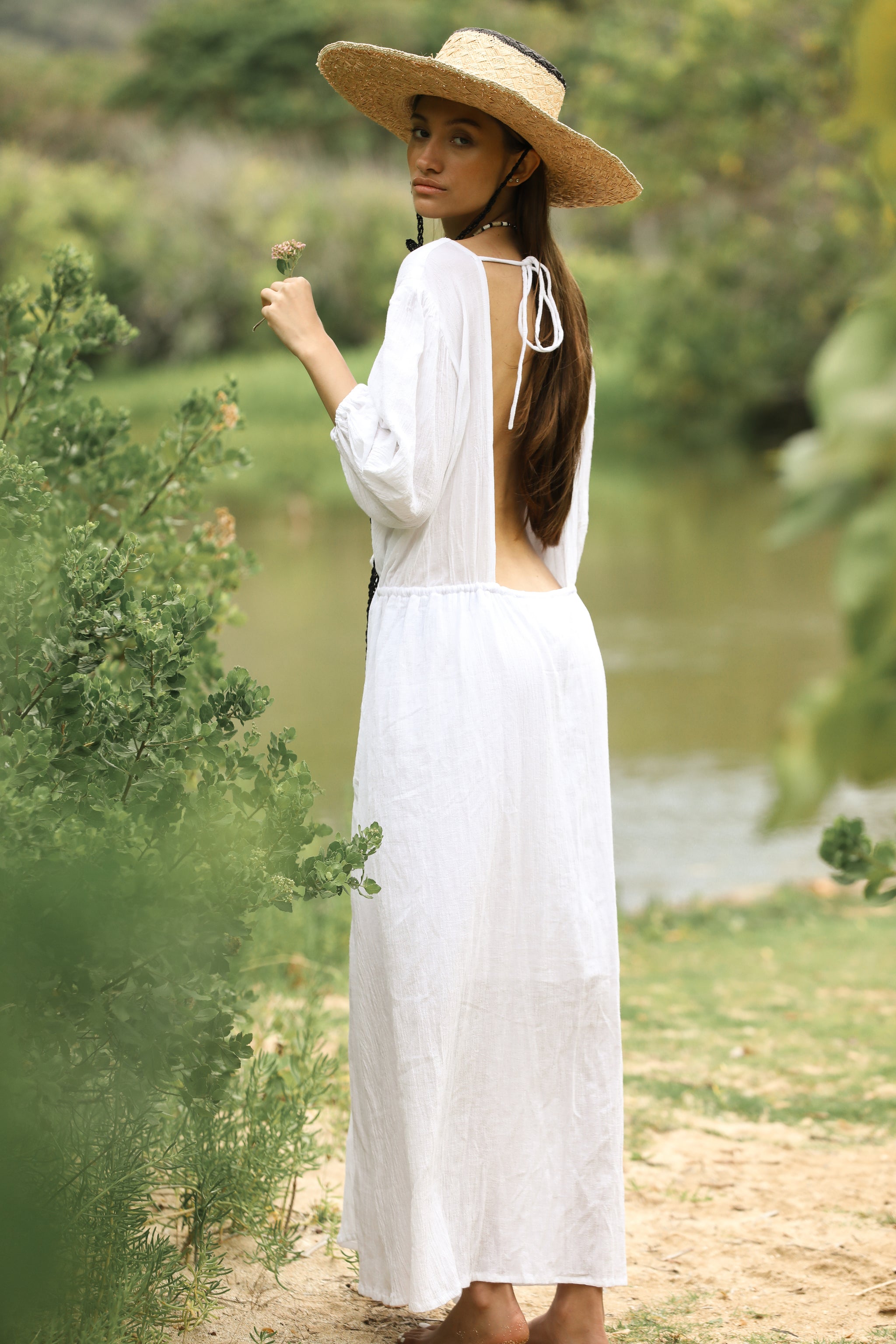 ZOY OPEN BACK DRESS / WHITE ALYSSUM – Sage Imber